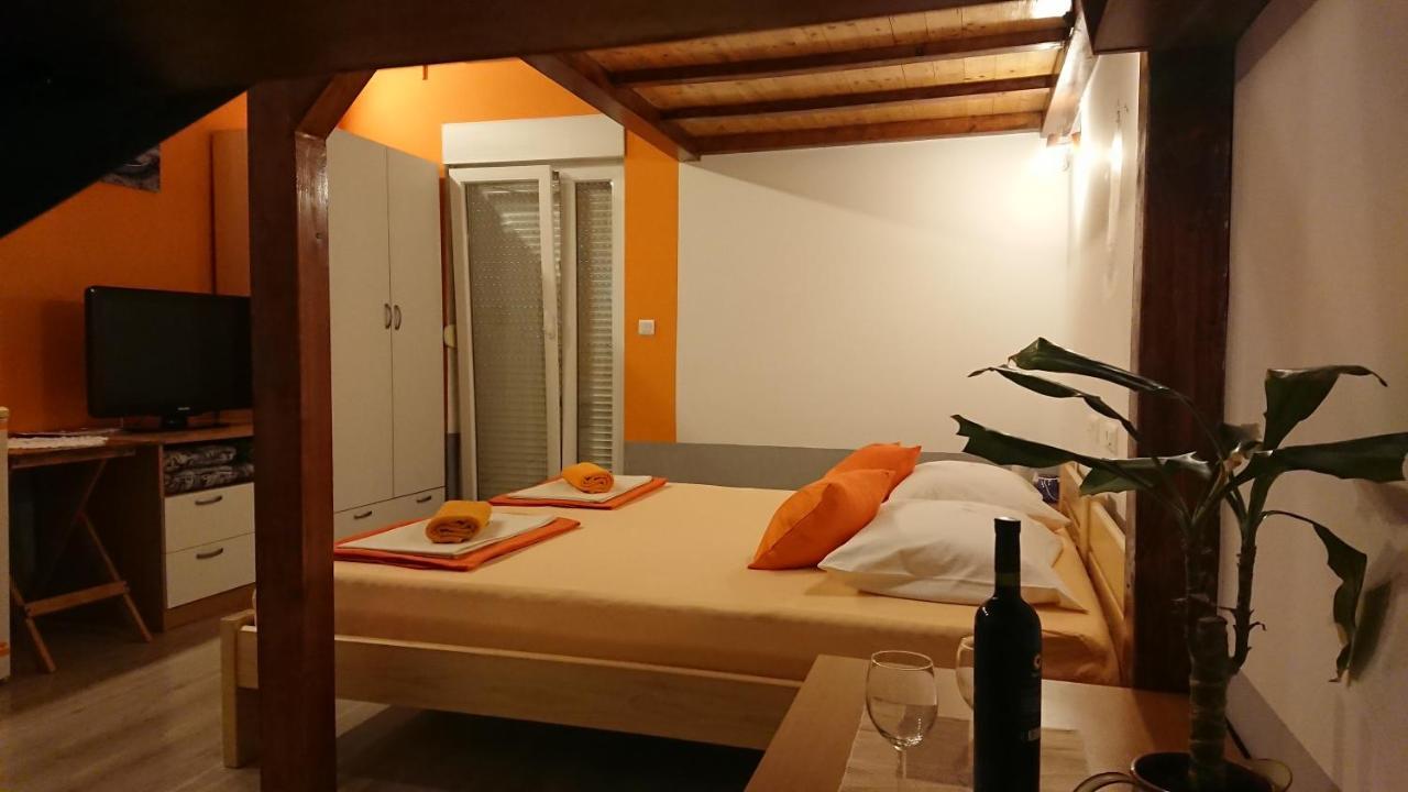 Apartment Lid Omiš Eksteriør bilde